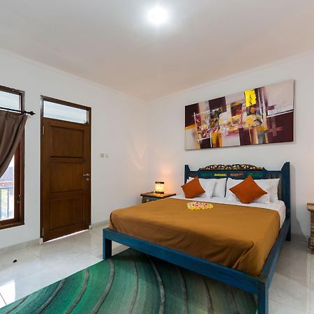 Bening House And Spa Seminyak Exterior foto